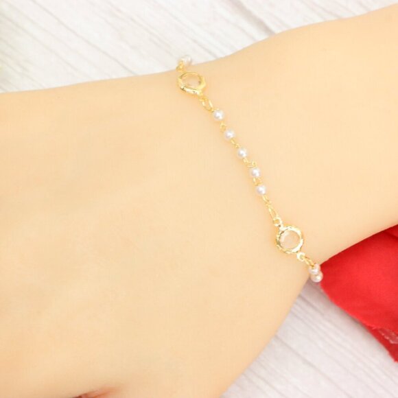 "Trendy Handmade Bracelet – A Thoughtful Gift for Girls & Women | UNVRC1332 - Picture 5 of 10